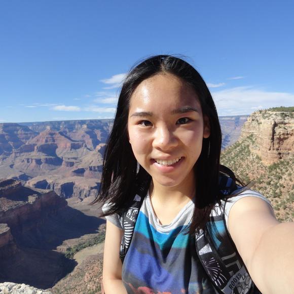 Meet your Posher, Monica - Picture 1 of 1